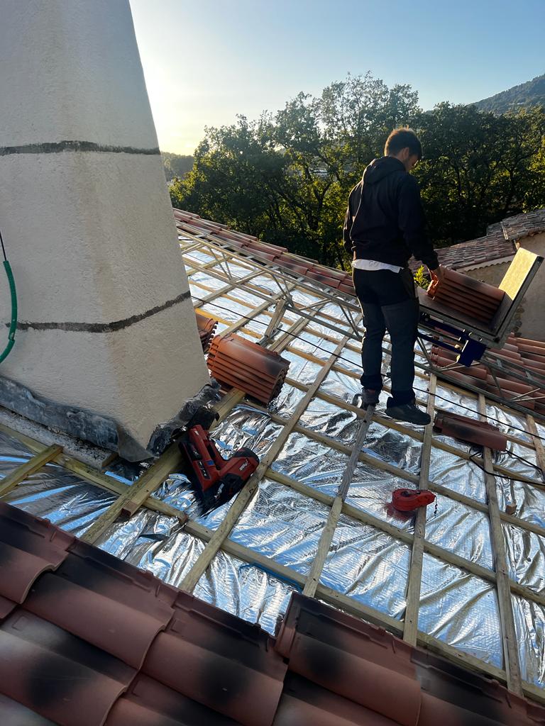 Couvreur professionnel à Betz sur toiture